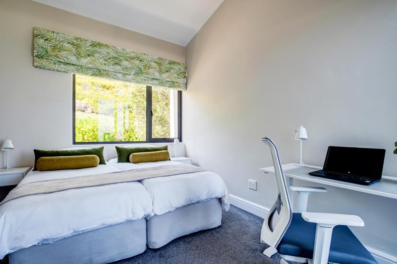 Ocean'S Horizon Beach House สคาร์โบโร ภายนอก รูปภาพ